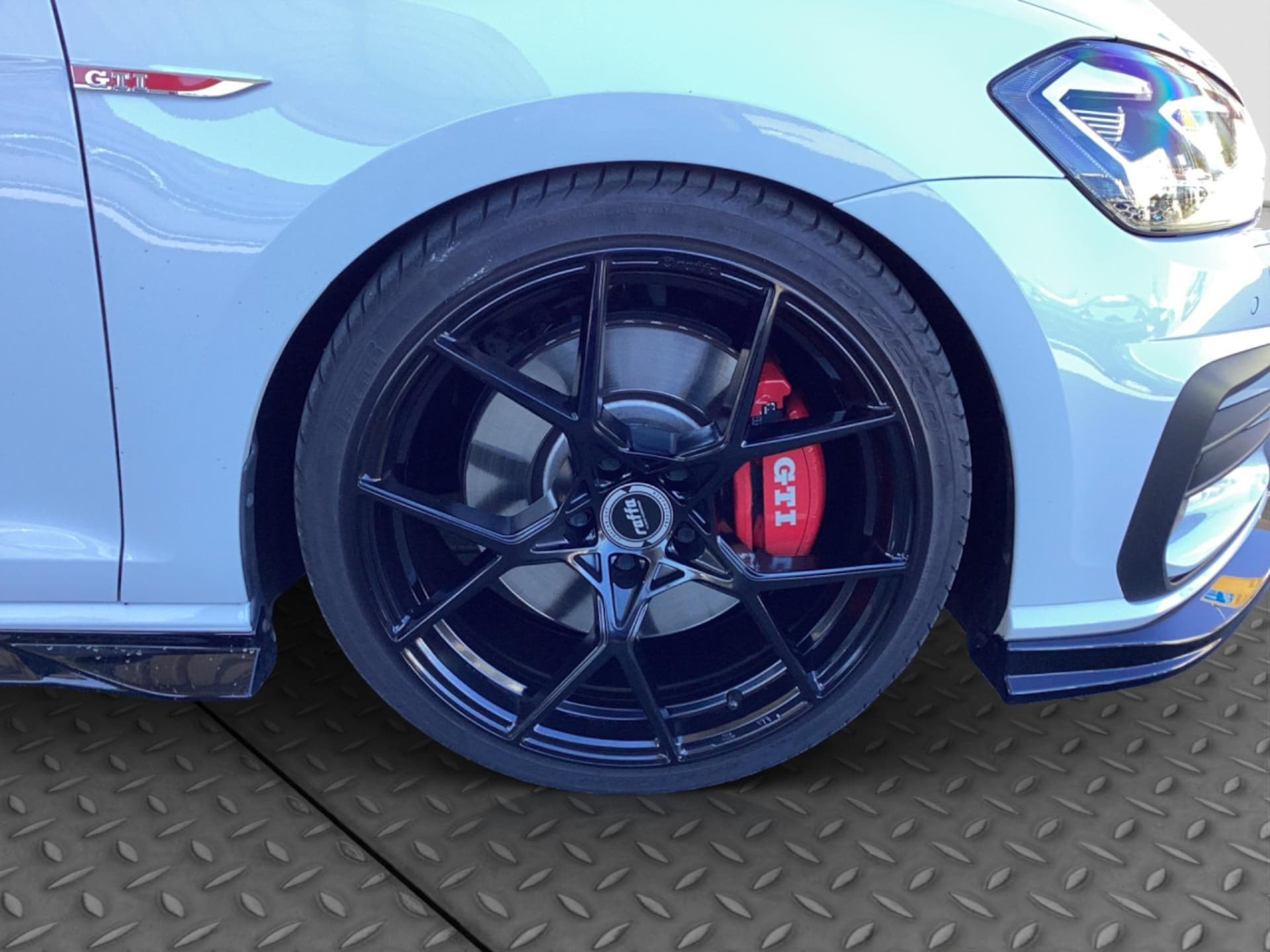 Volkswagen Golf GTI Performance