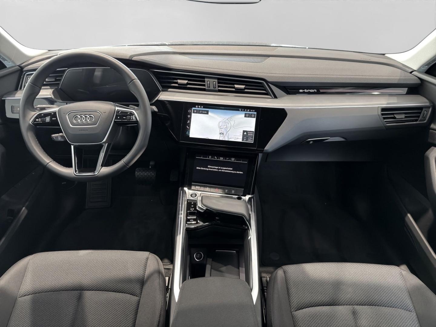 Bild über Audi Q8 Sportback e-tron advanced 50 e-tron quattro - für weitere Informationen kontaktieren Sie den Audi Partner