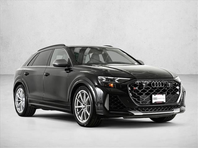 2026 Audi RS Q8 SUV performance