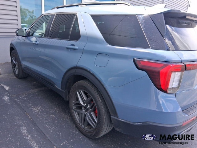 2025 Ford Explorer
