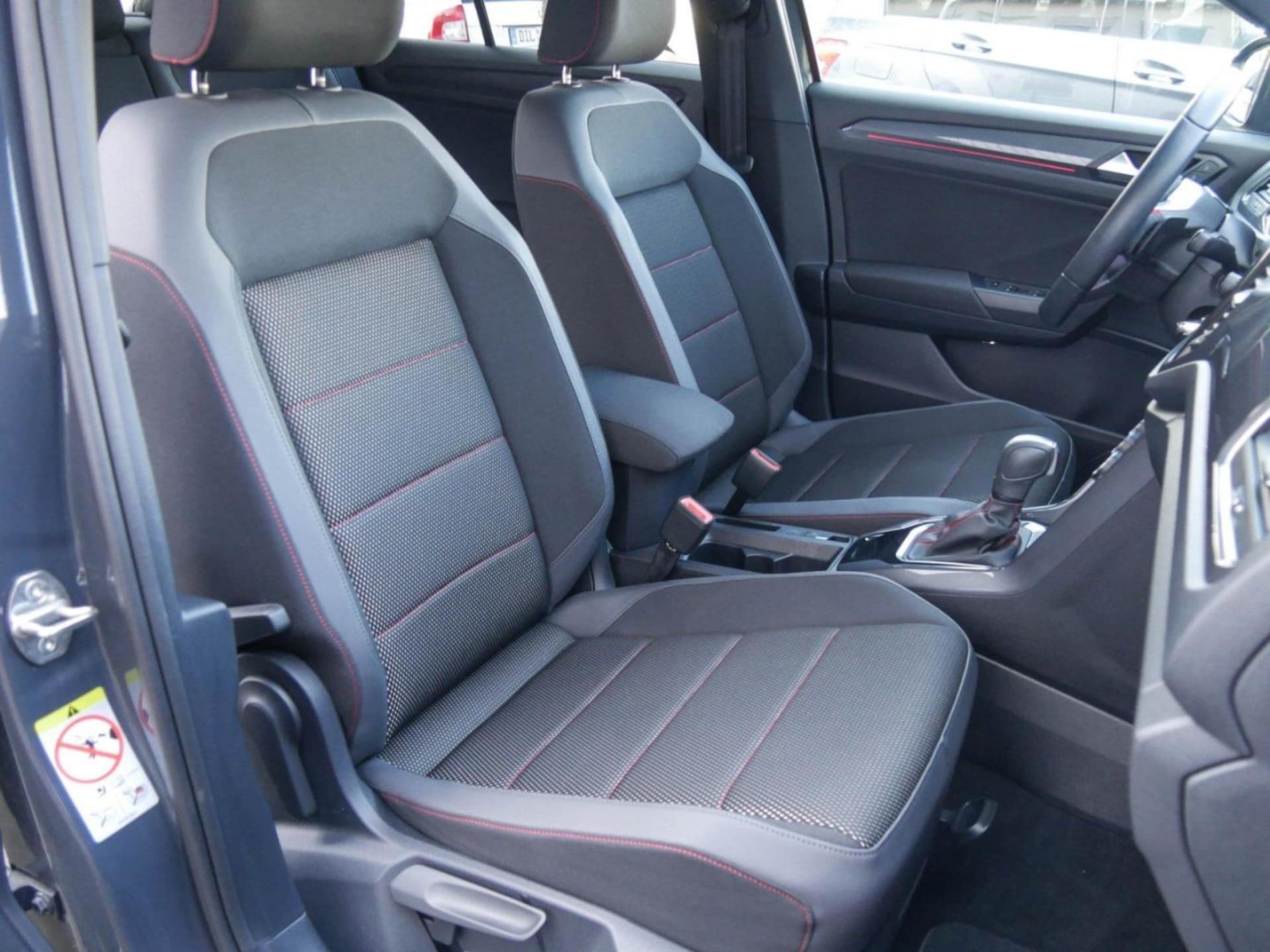 Volkswagen T-Roc Sport