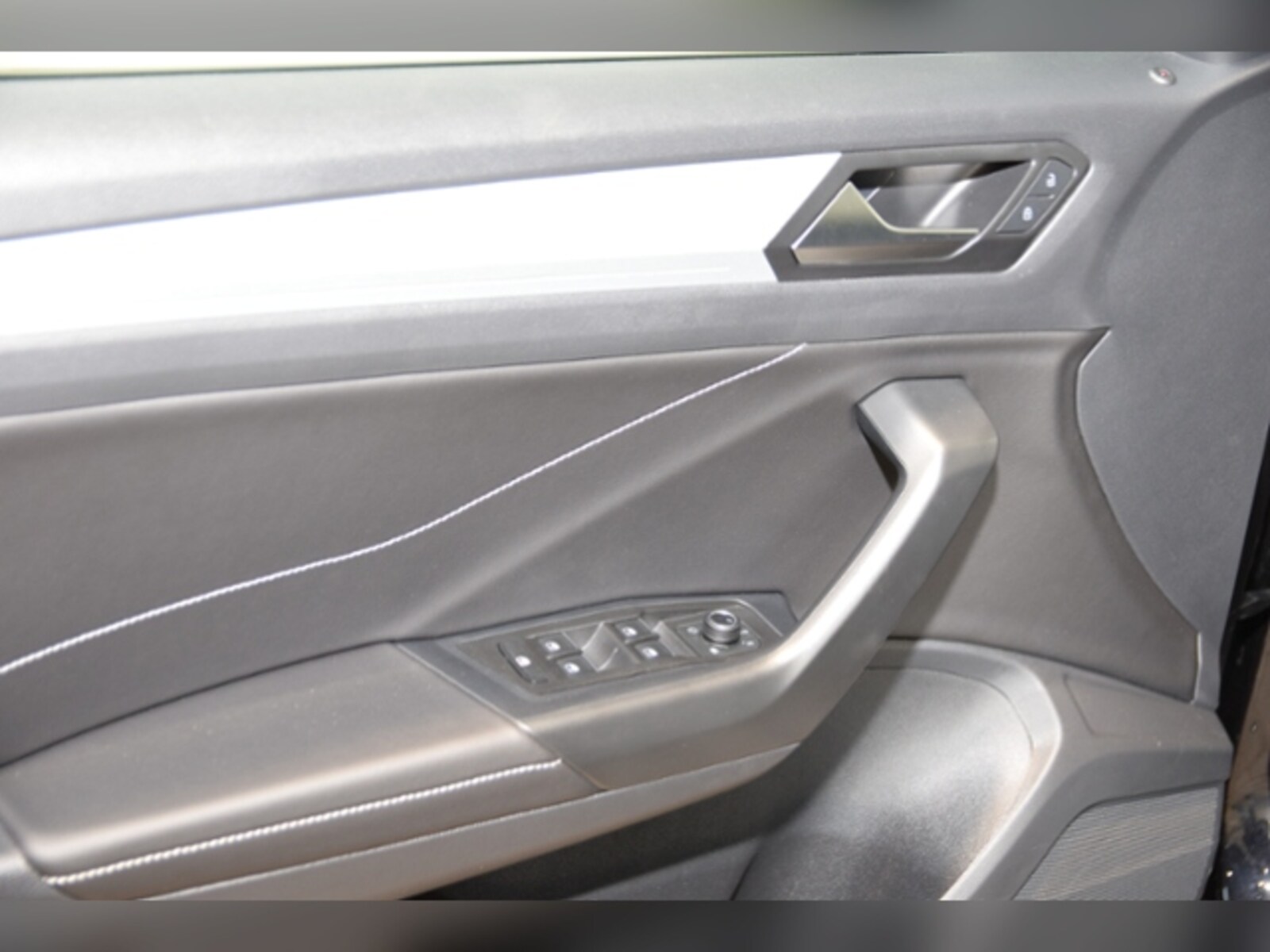 Volkswagen T-Roc – Bild 11