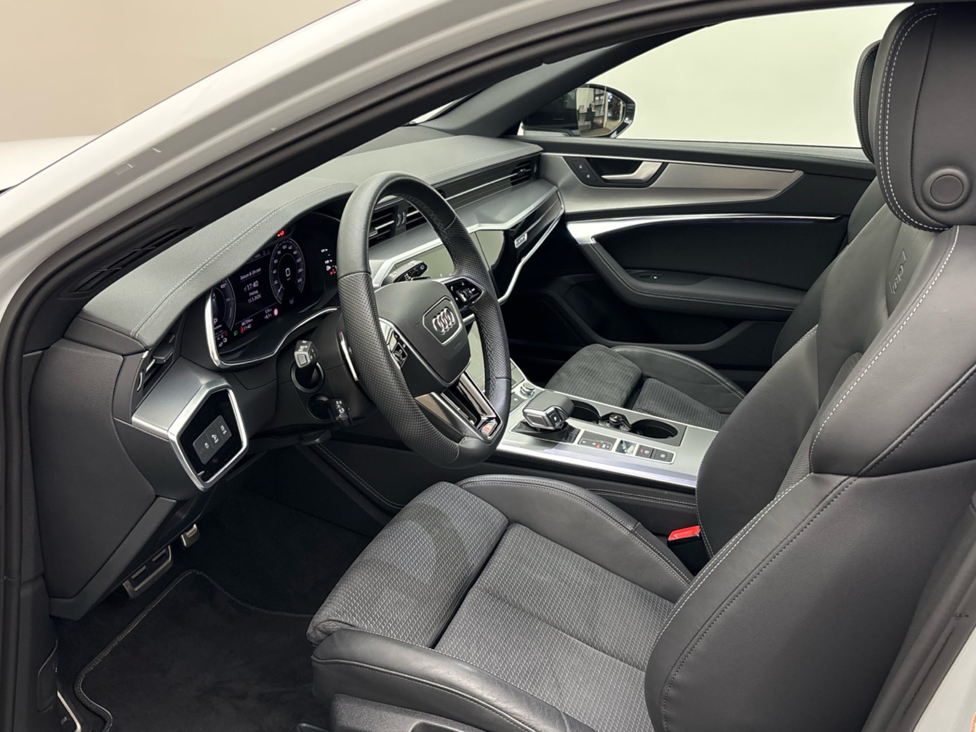 Audi A6 Avant TFSI e Design
