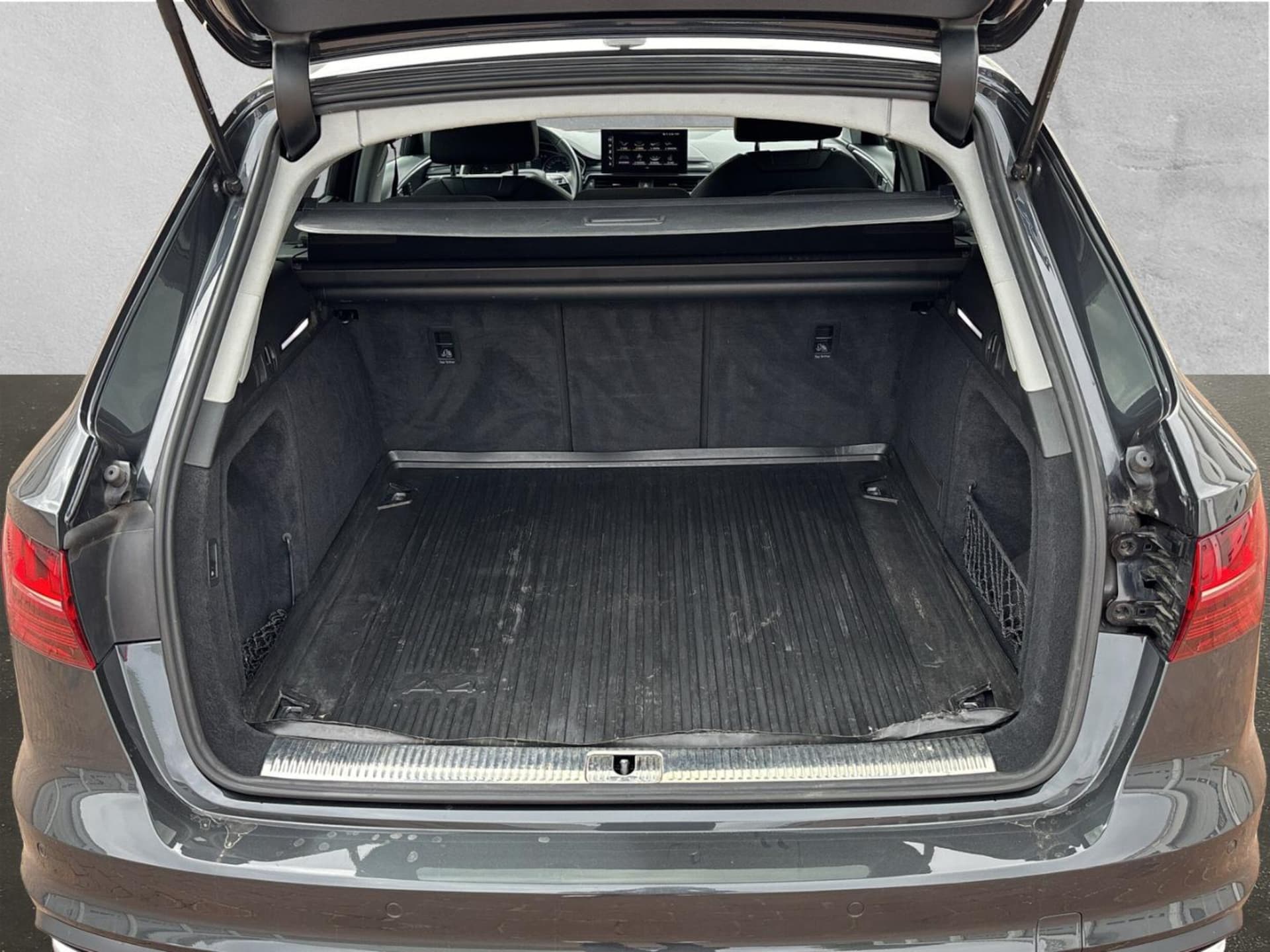 Audi A4 Avant Advanced