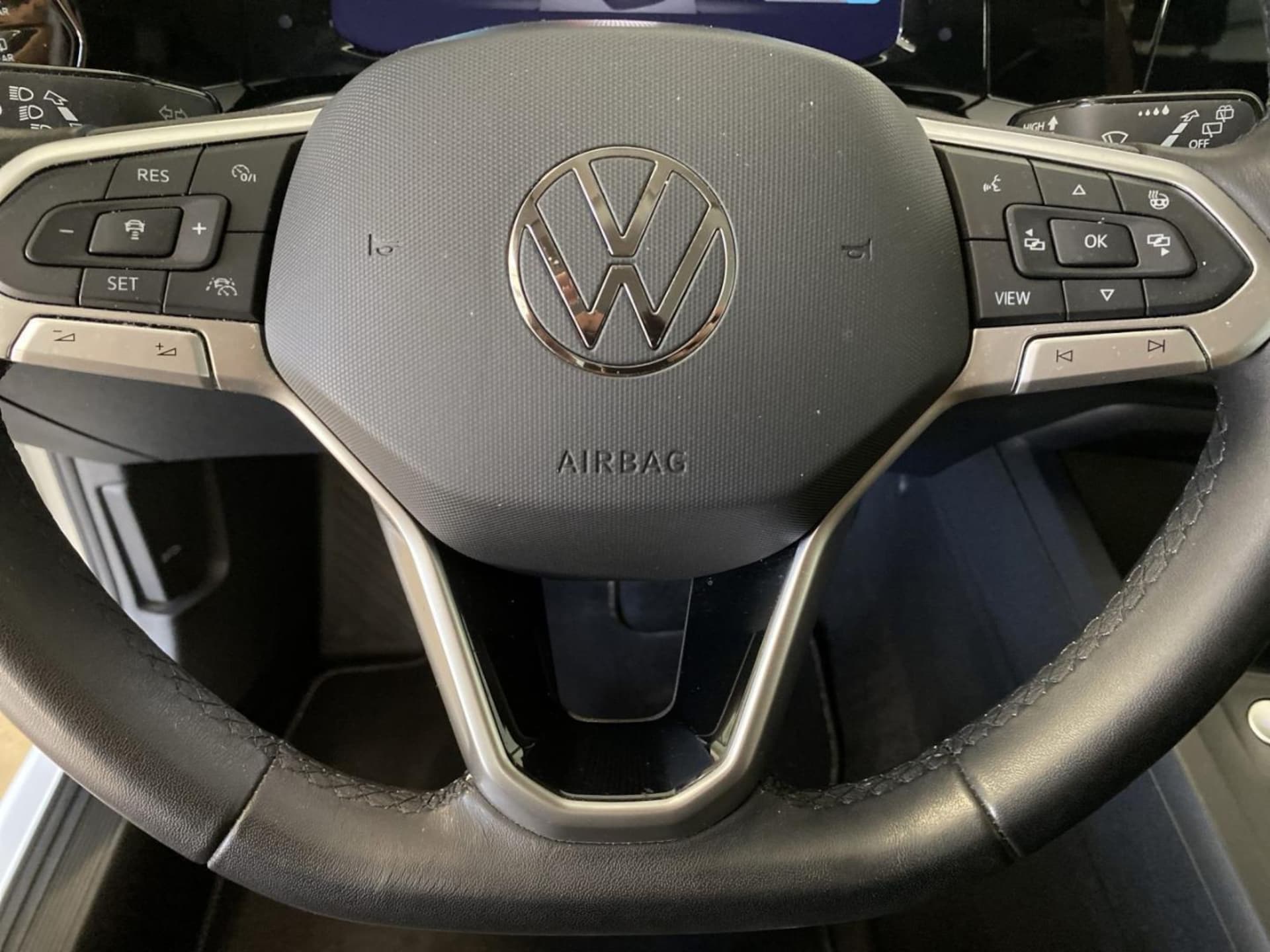 Volkswagen Golf Life