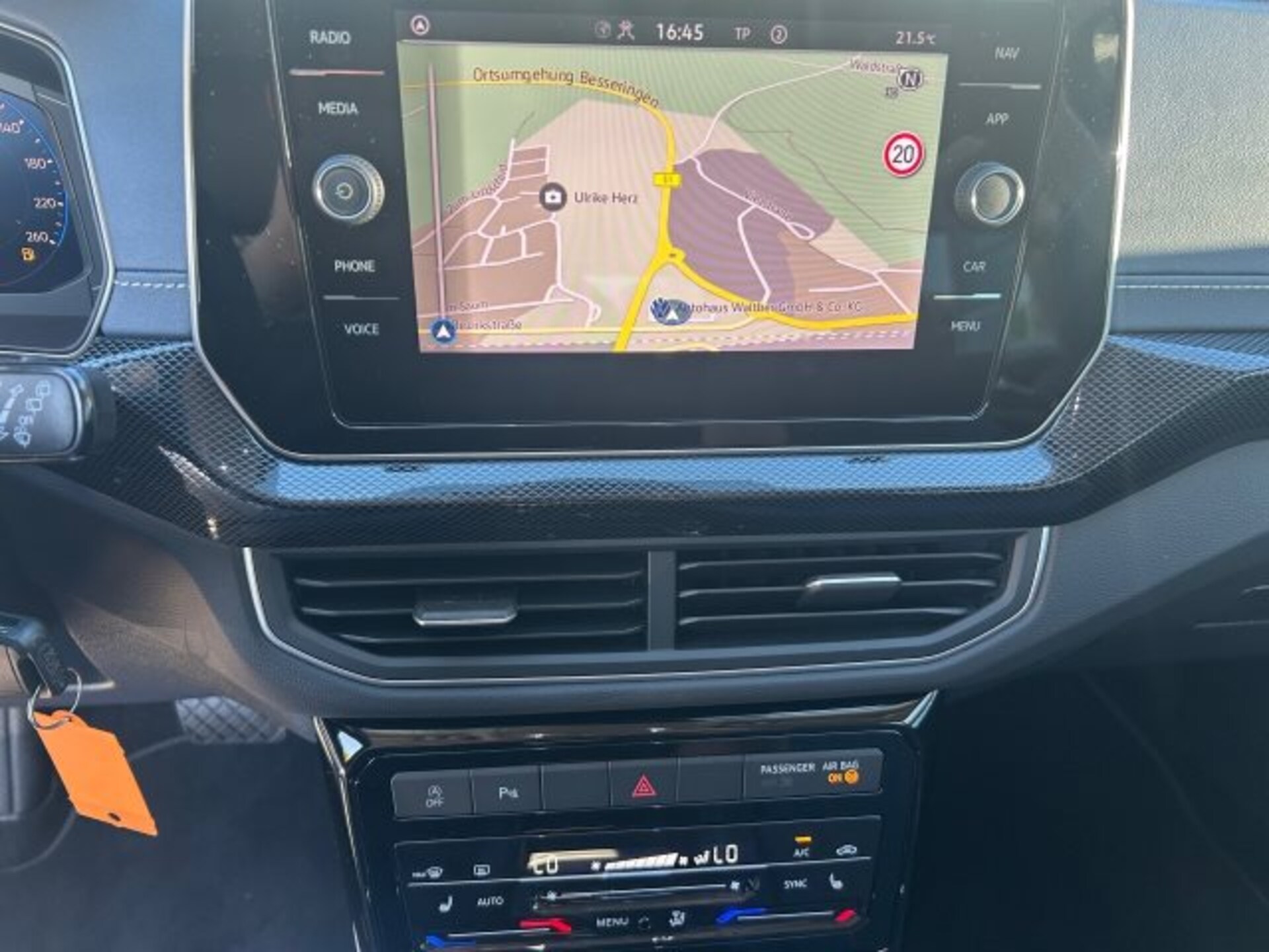 Volkswagen T-Cross Style