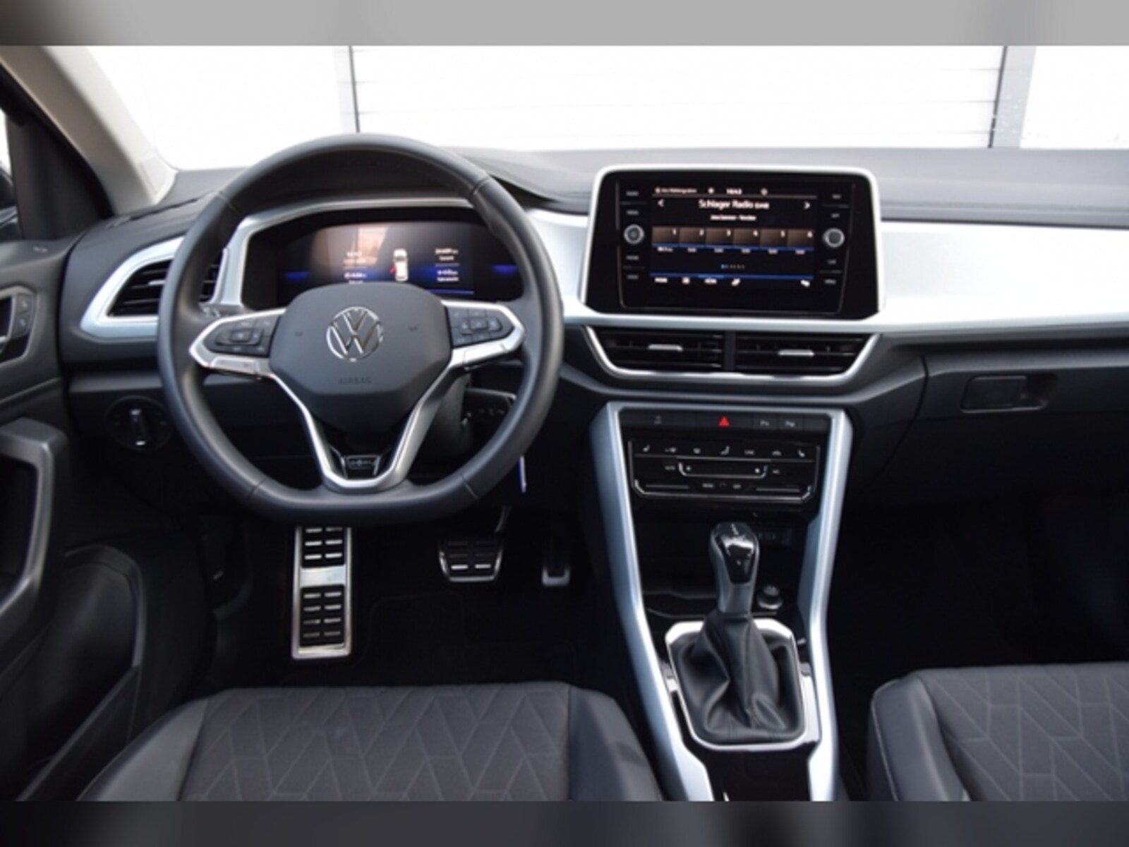 Volkswagen T-Roc – Bild 12
