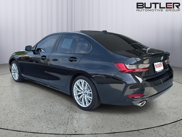 2023 BMW 330i