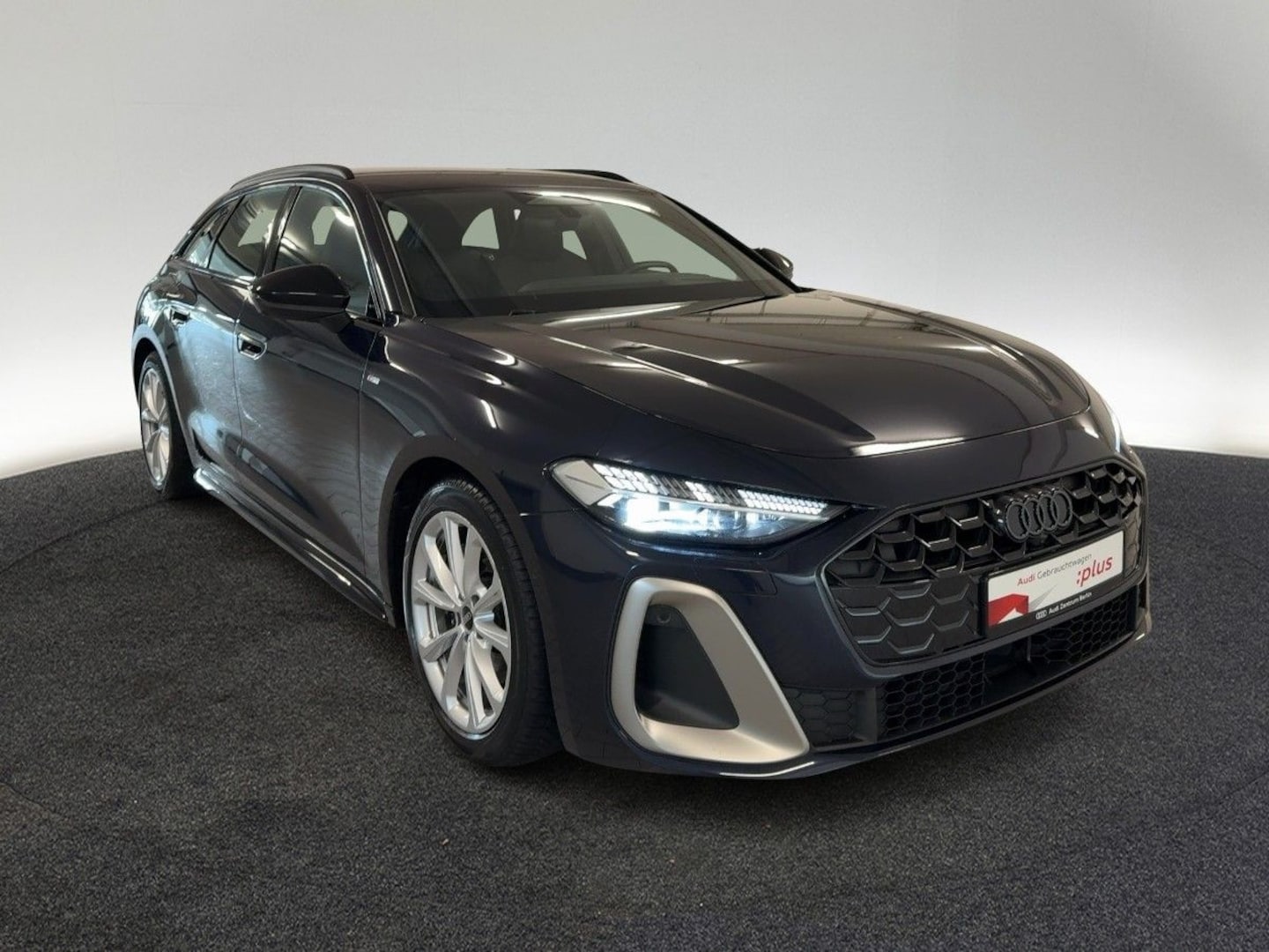 Bild über Audi A5 Avant TFSI 150 kW S tronic - für weitere Informationen kontaktieren Sie den Audi Partner