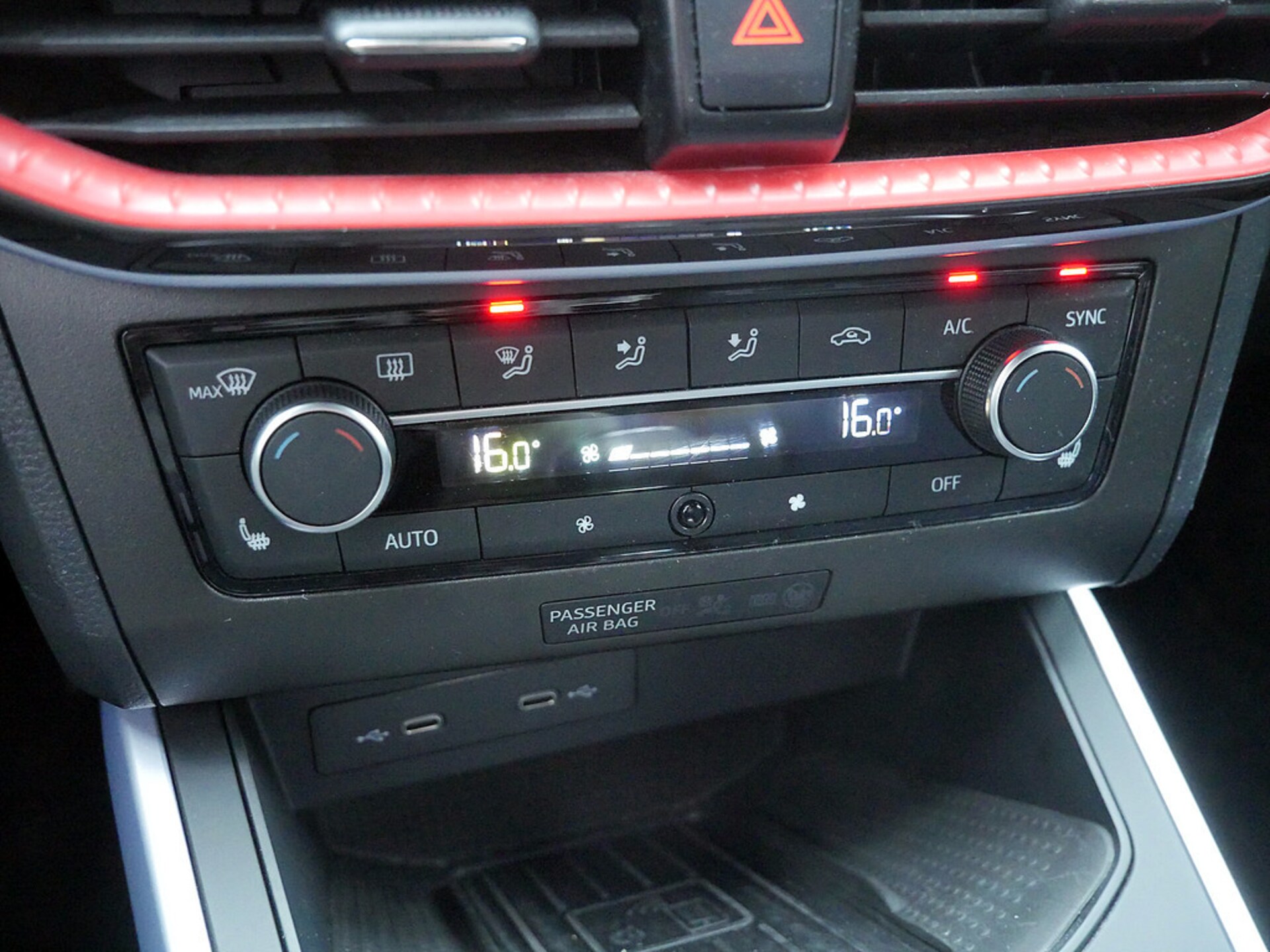 SEAT Arona FR