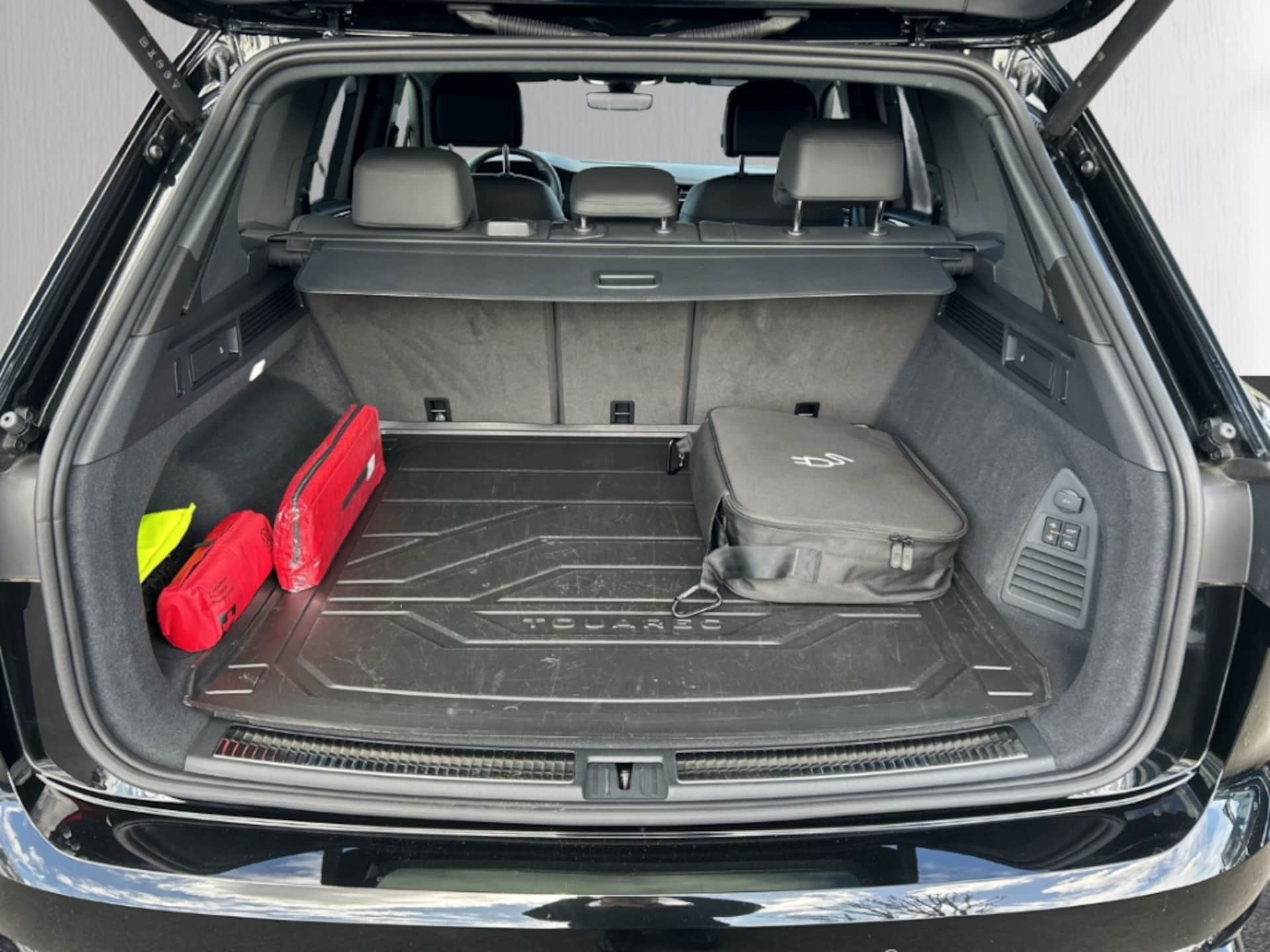 Volkswagen Touareg R