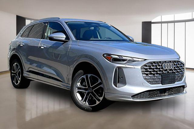 2026 Audi Q5 Premium quattro's photo