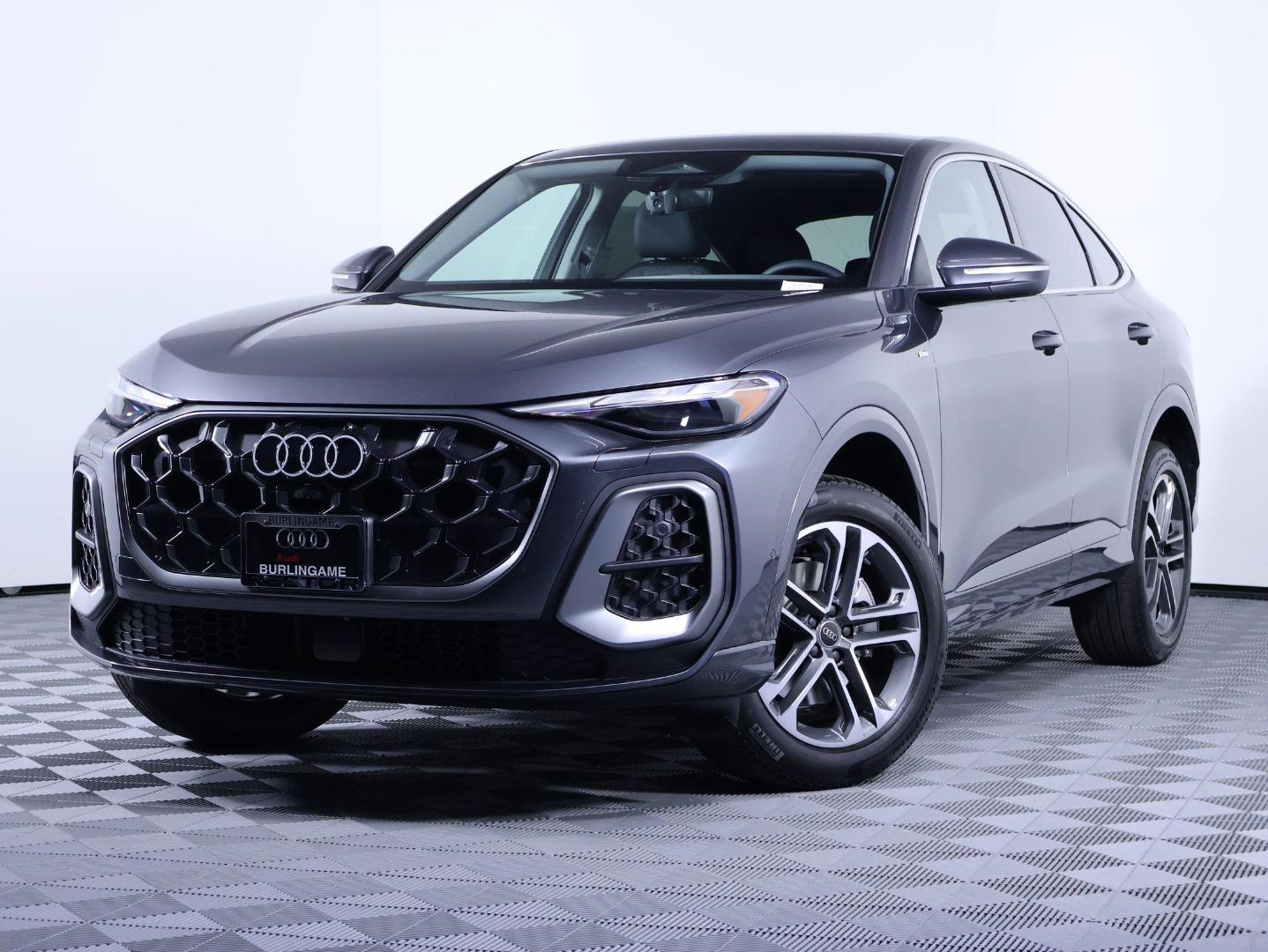 2026 Audi Q5 Sportback Premium quattro's photo