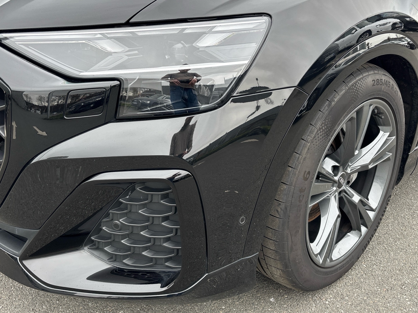 Bild über Audi Q8 SUV 50 TDI quattro tiptronic - für weitere Informationen kontaktieren Sie den Audi Partner