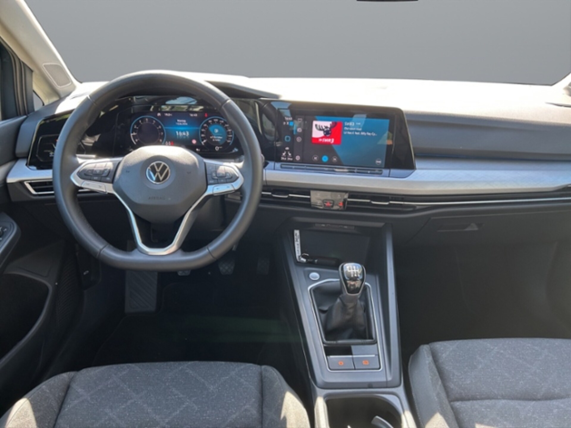 Volkswagen Golf Life