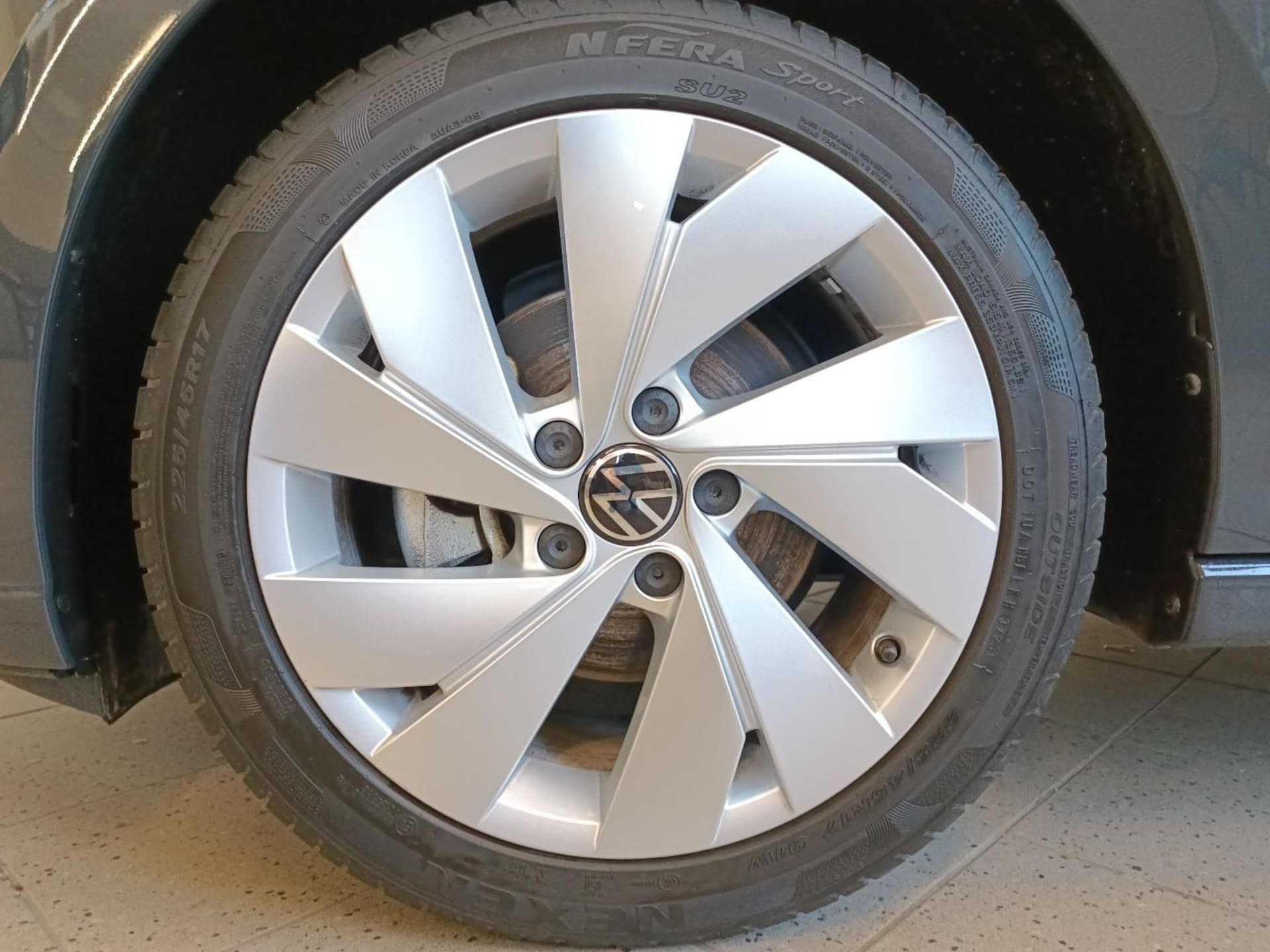 Volkswagen Golf Style