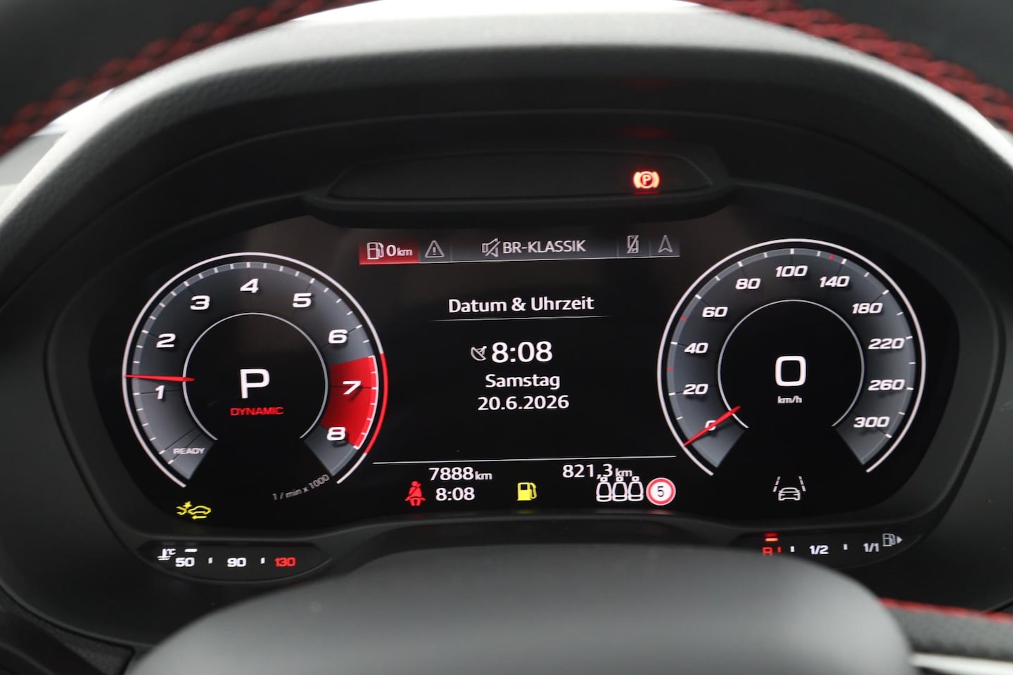 Bild über Audi SQ2 TFSI quattro S tronic - für weitere Informationen kontaktieren Sie den Audi Partner