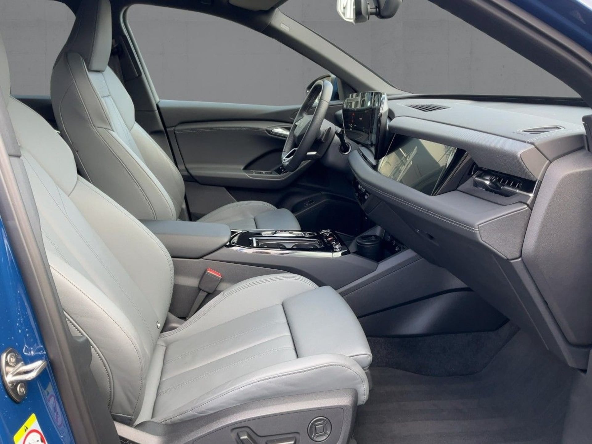 Audi Q6 SUV e-tron