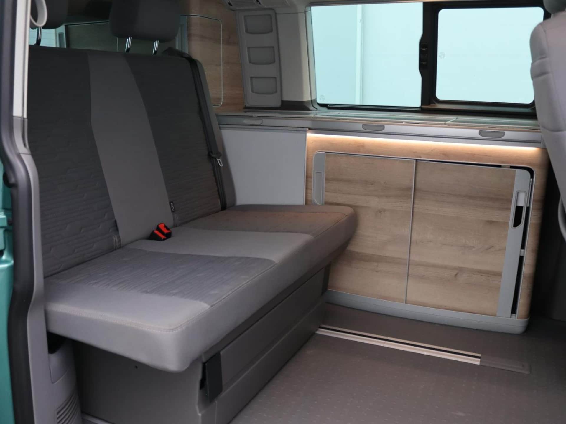 Volkswagen T6.1 California Coast