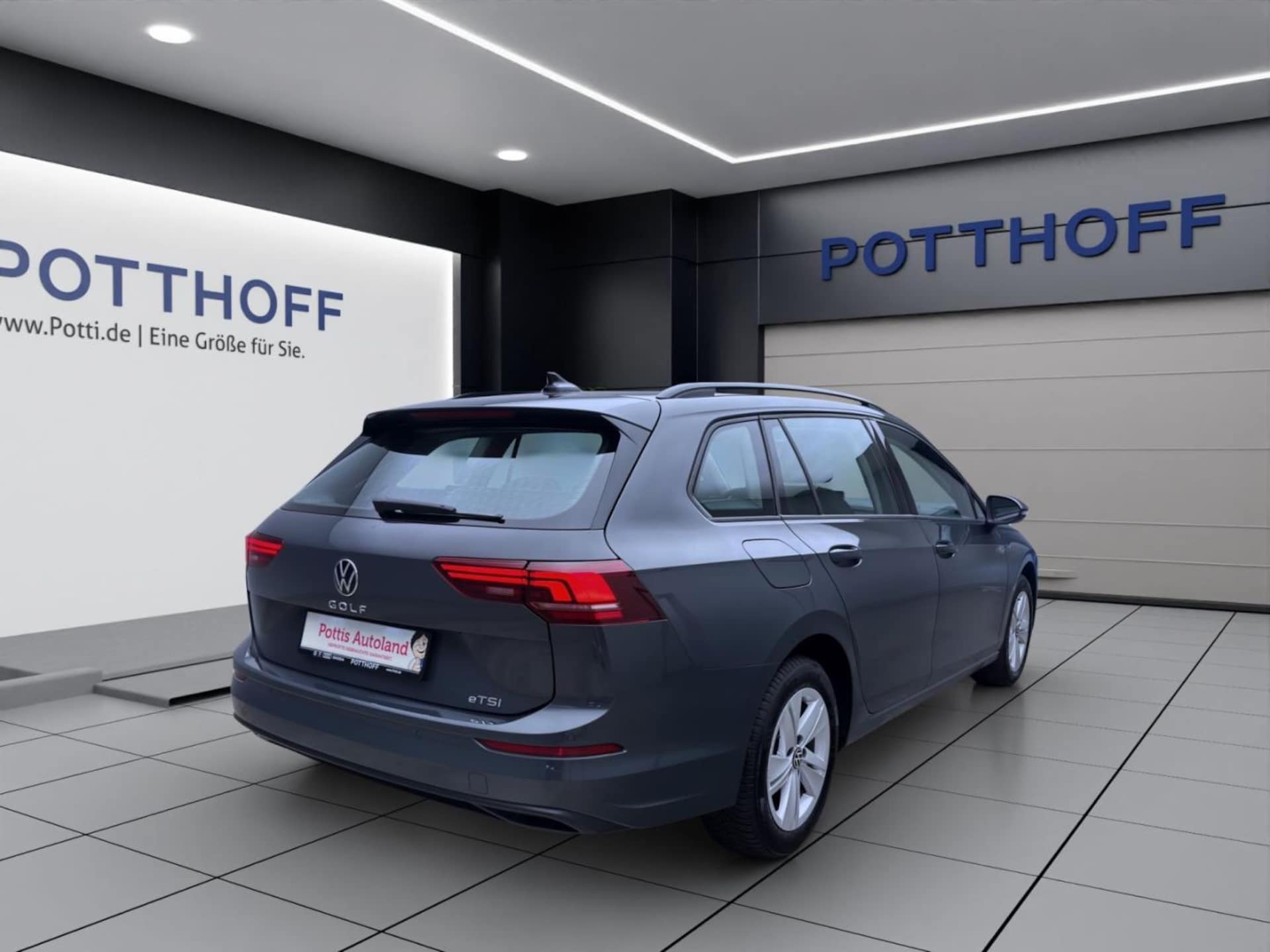Volkswagen Golf Variant Life