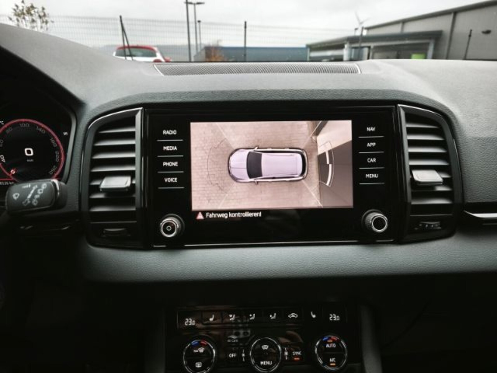 Škoda Karoq – Bild 14