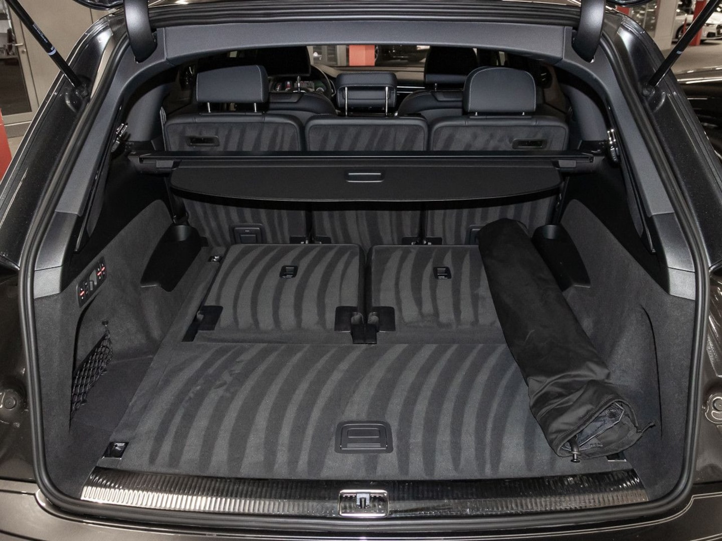 Bild über Audi Q7 SUV S line business TDI quattro 210 kW tiptronic - für weitere Informationen kontaktieren Sie den Audi Partner