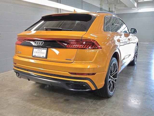 2023 Audi Q8