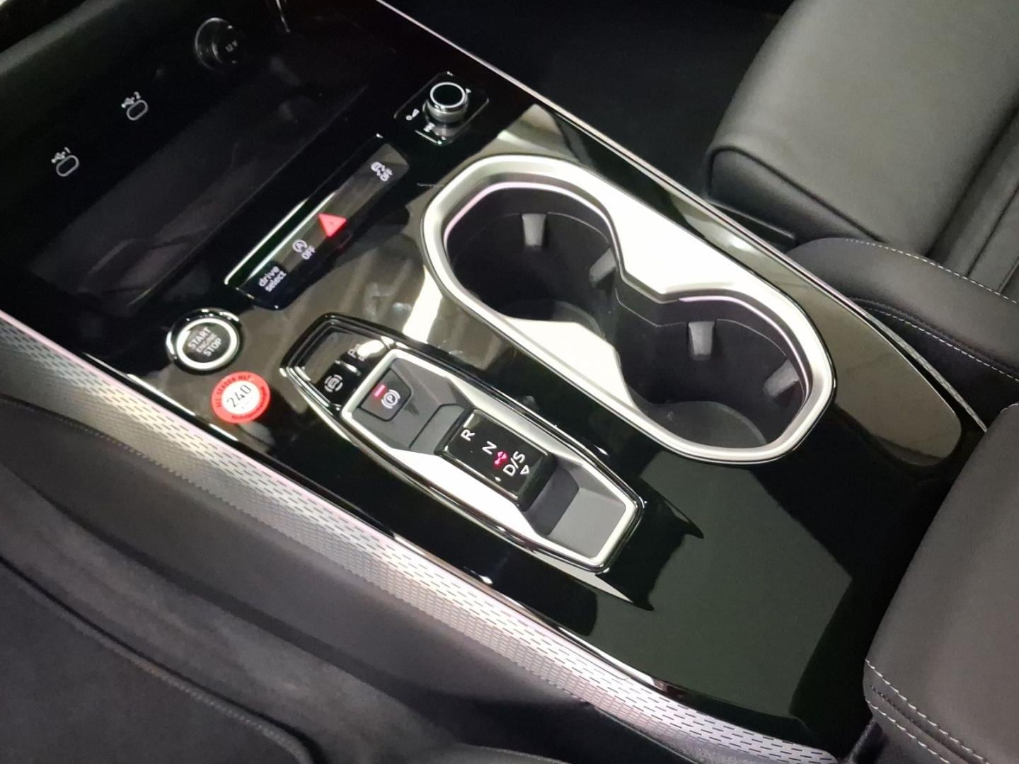Bild über Audi A6 Avant edition one TFSI 150 kW S tronic - für weitere Informationen kontaktieren Sie den Audi Partner
