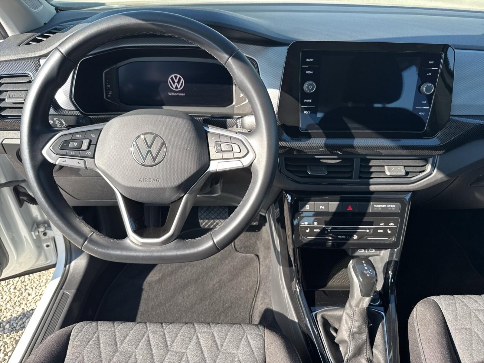 Volkswagen T-Cross – Bild 11