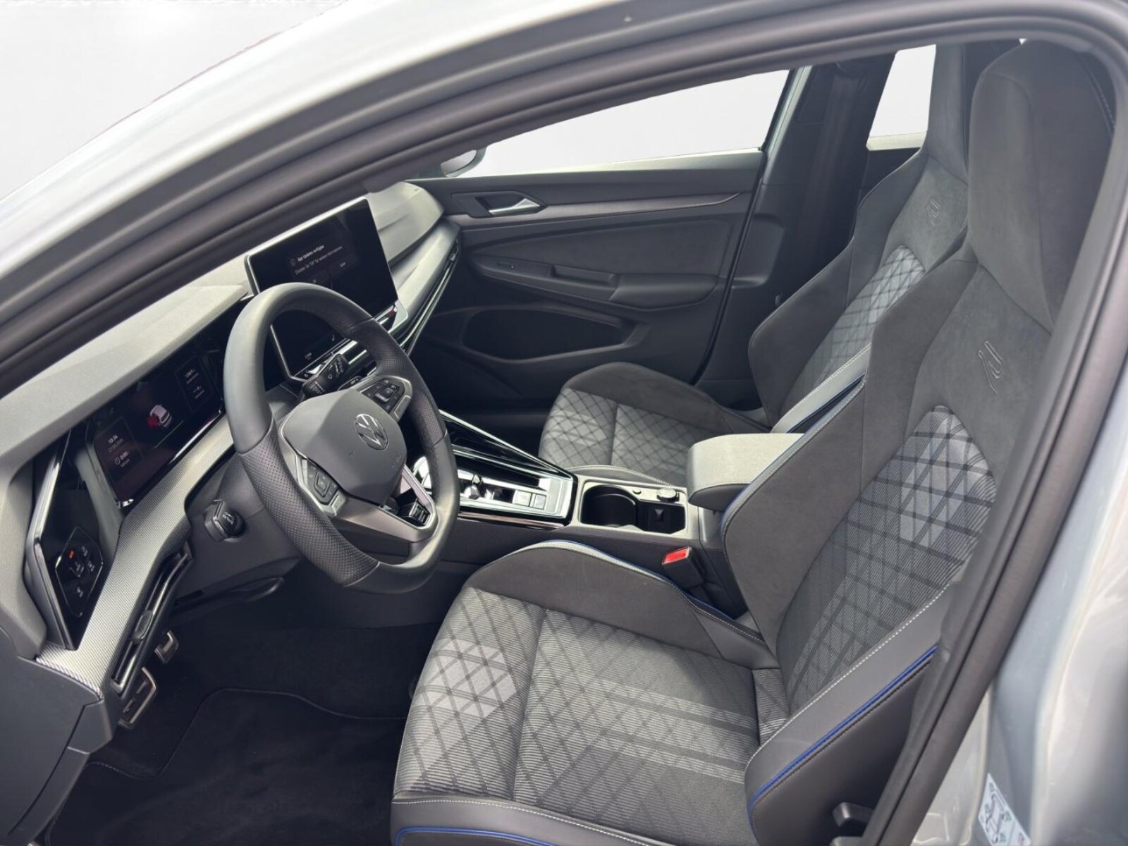 Volkswagen Golf – Bild 8