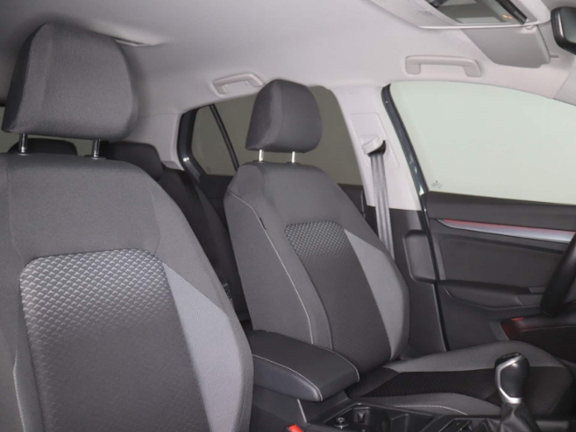 Volkswagen Golf Active