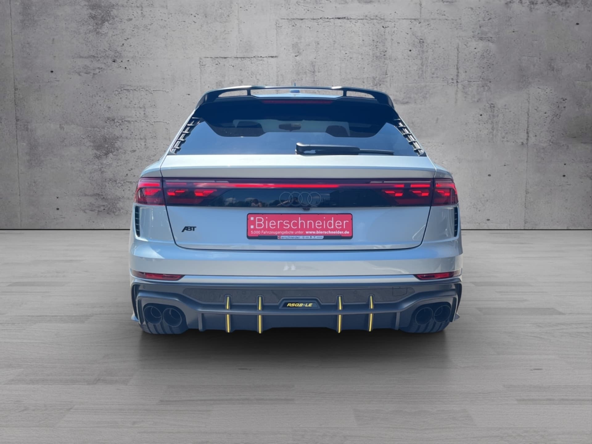 Audi RS Q8 SUV performance