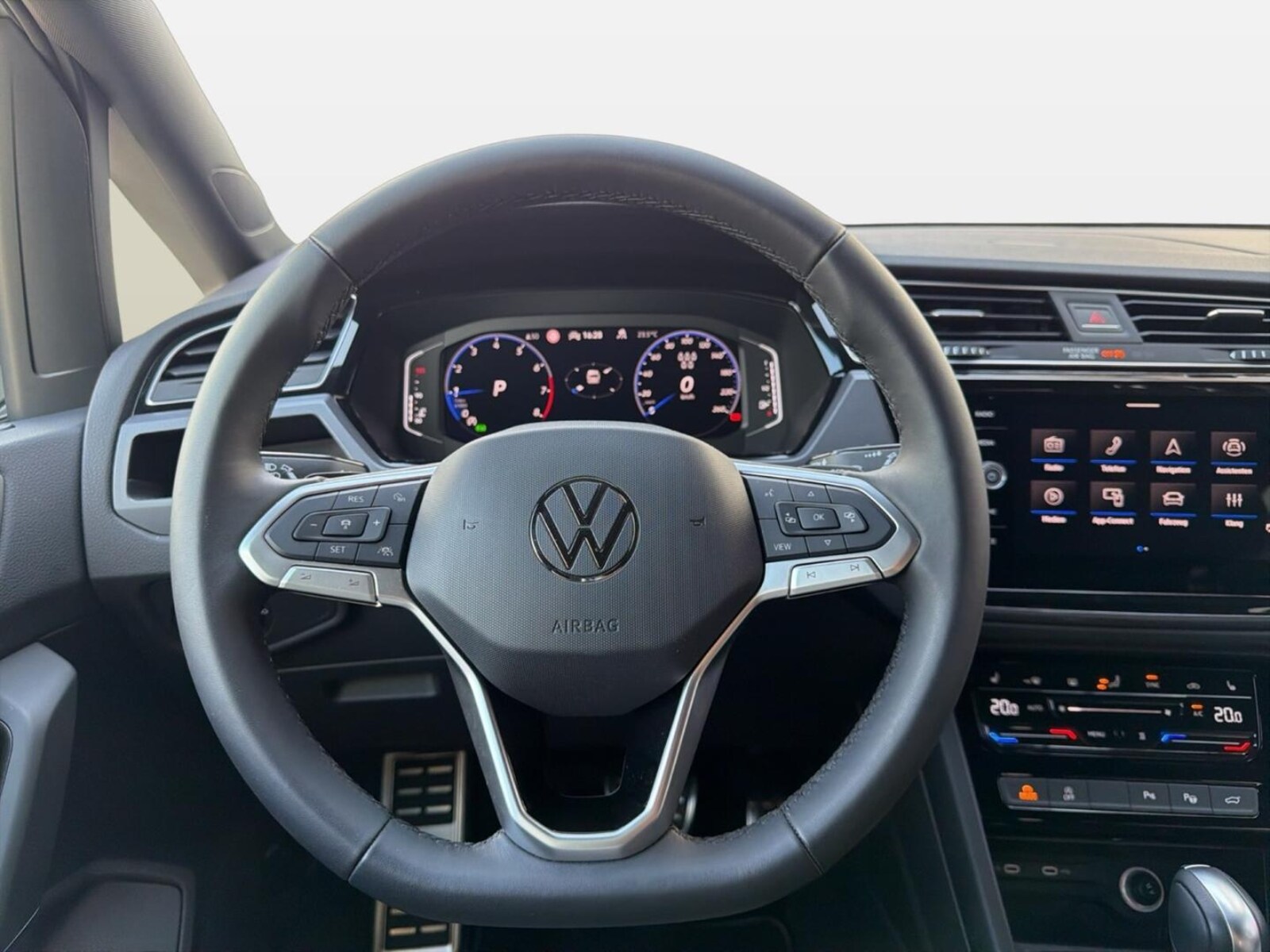 Volkswagen Touran – Bild 18