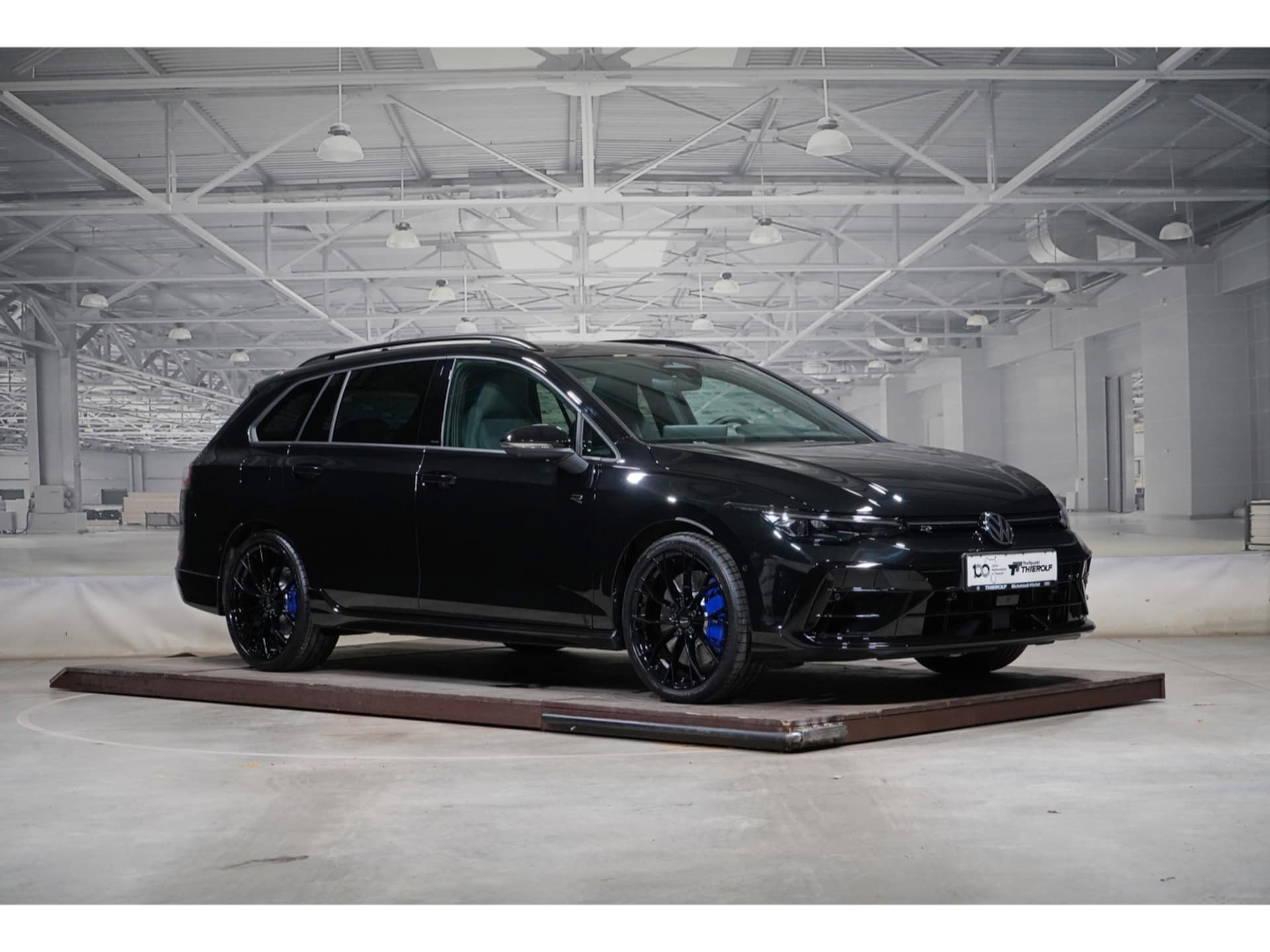 Volkswagen Golf Variant R