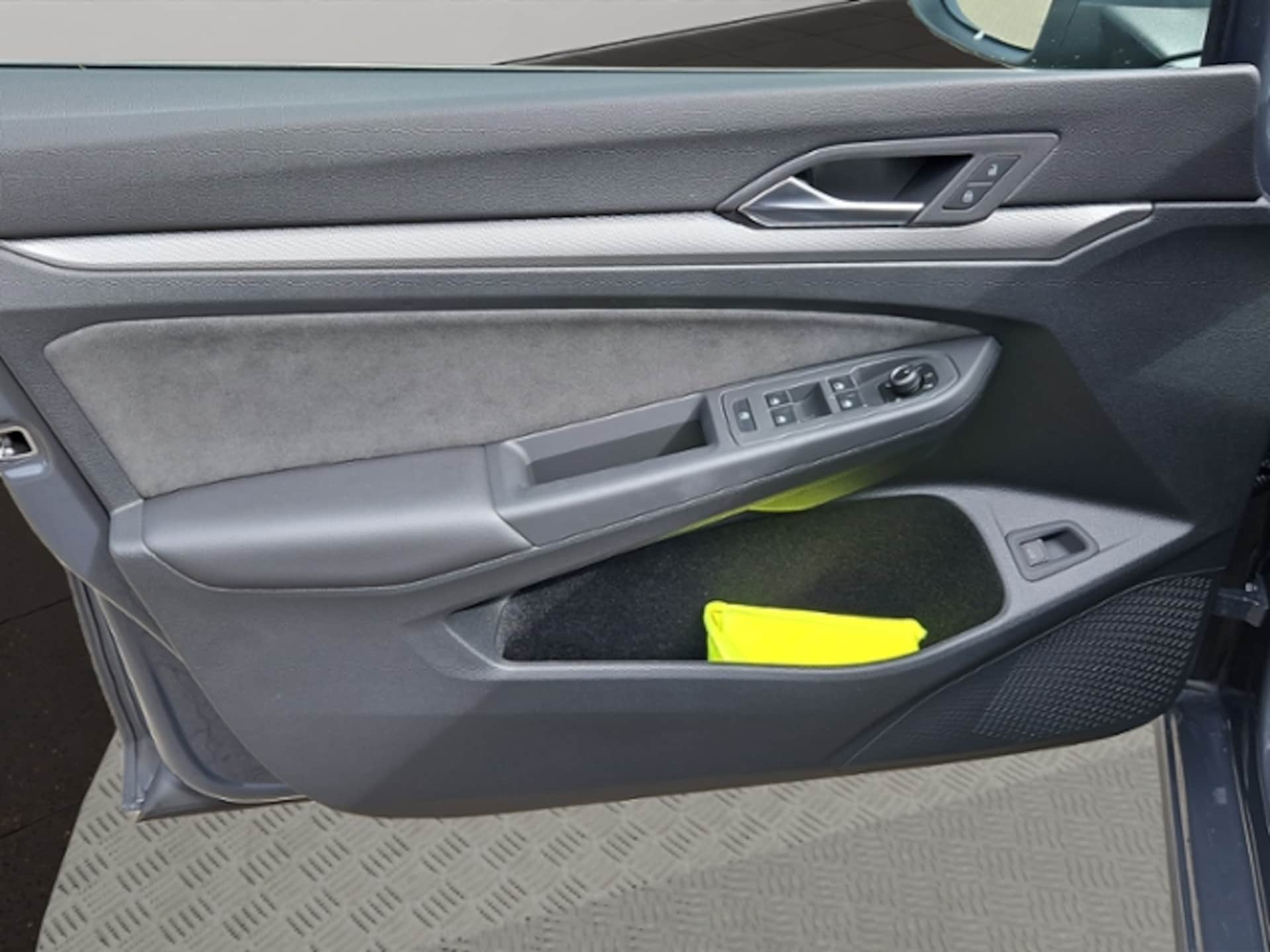 Volkswagen Golf Variant Style