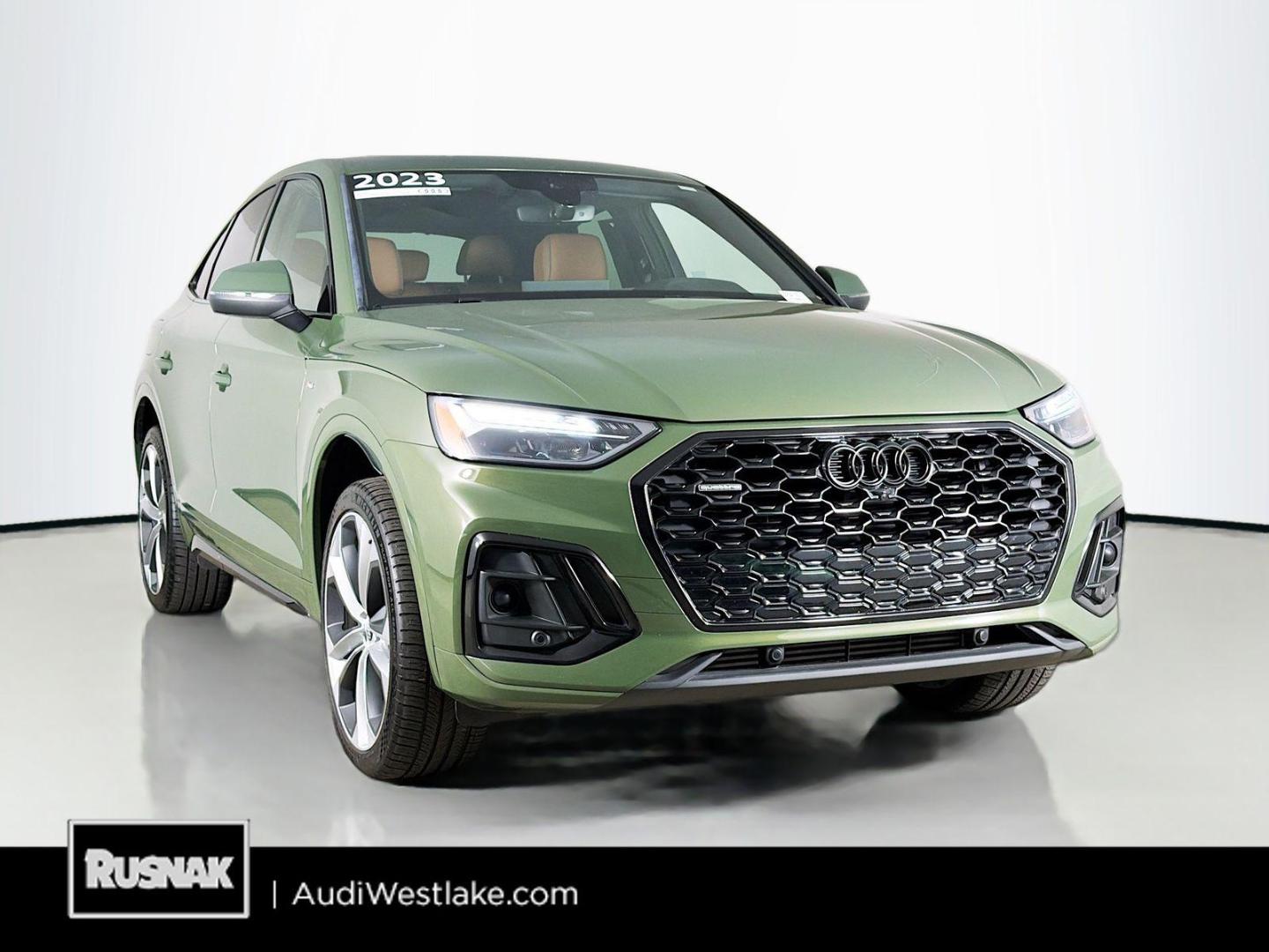 2023 Audi Q5 Sportback 45 Premium Plus's photo