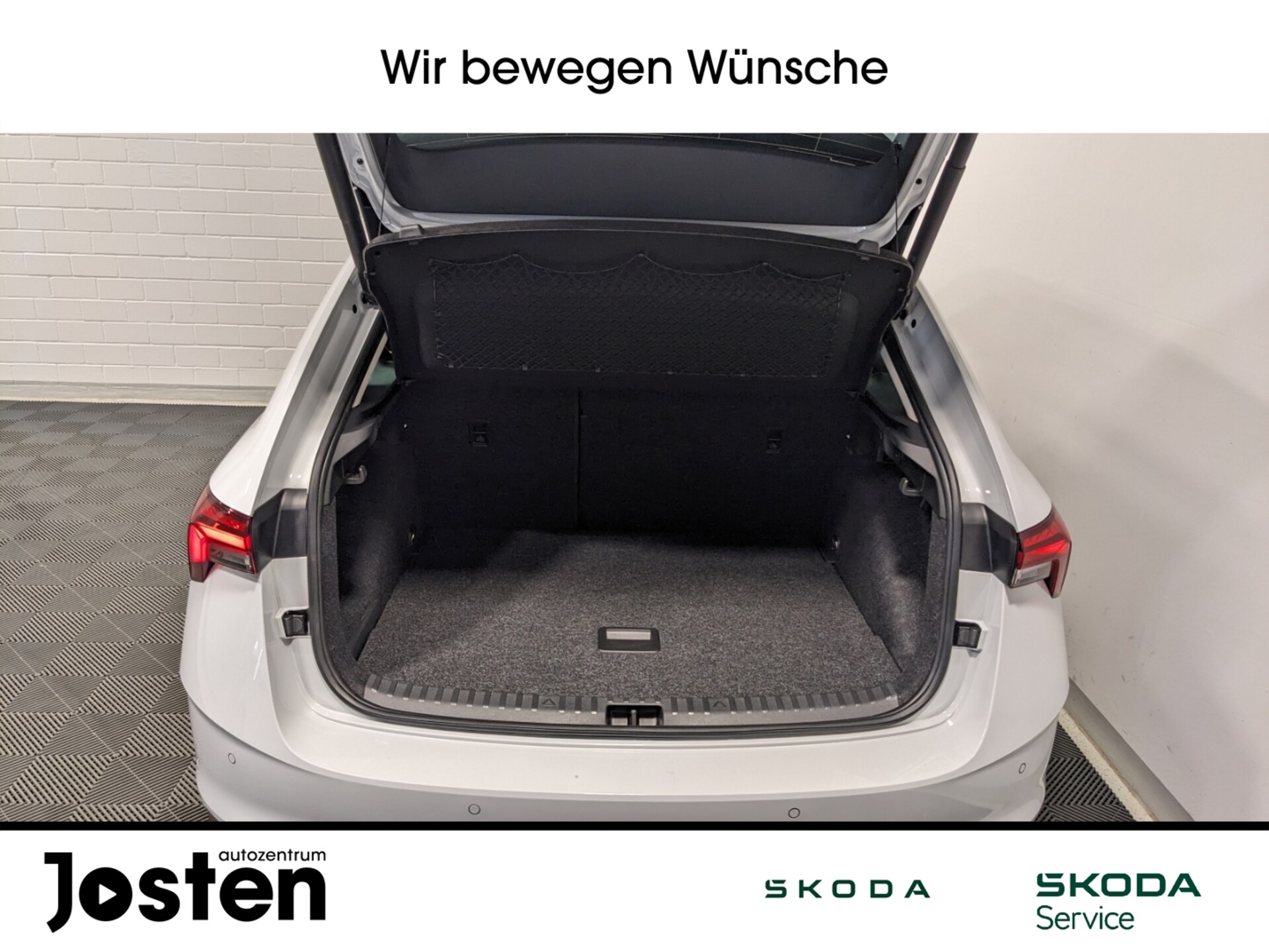 Skoda Scala Tour