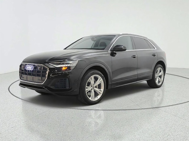 Photo of 2023 Audi Q8 