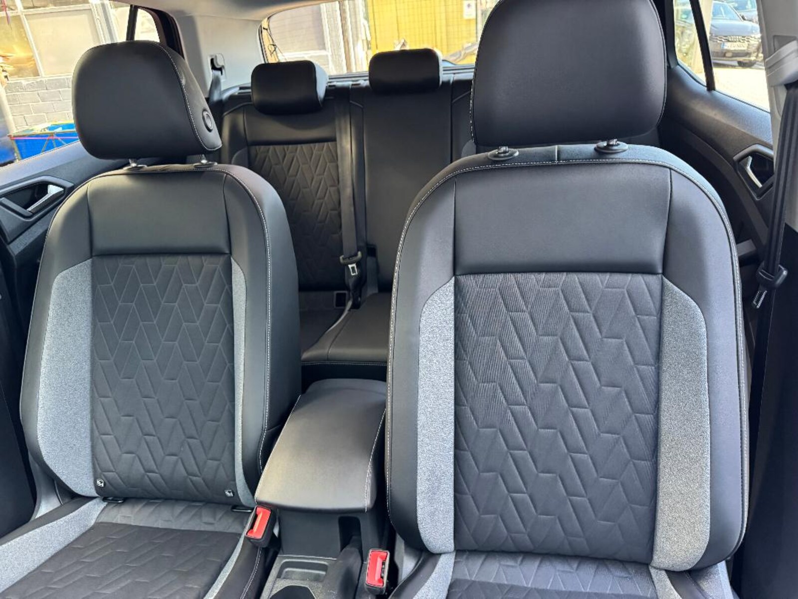 Volkswagen T-Cross – Bild 8