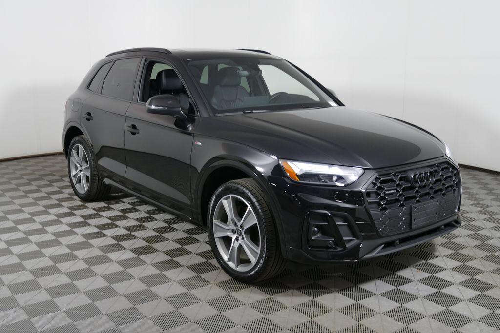 2025 Audi Q5 45 Premium's photo