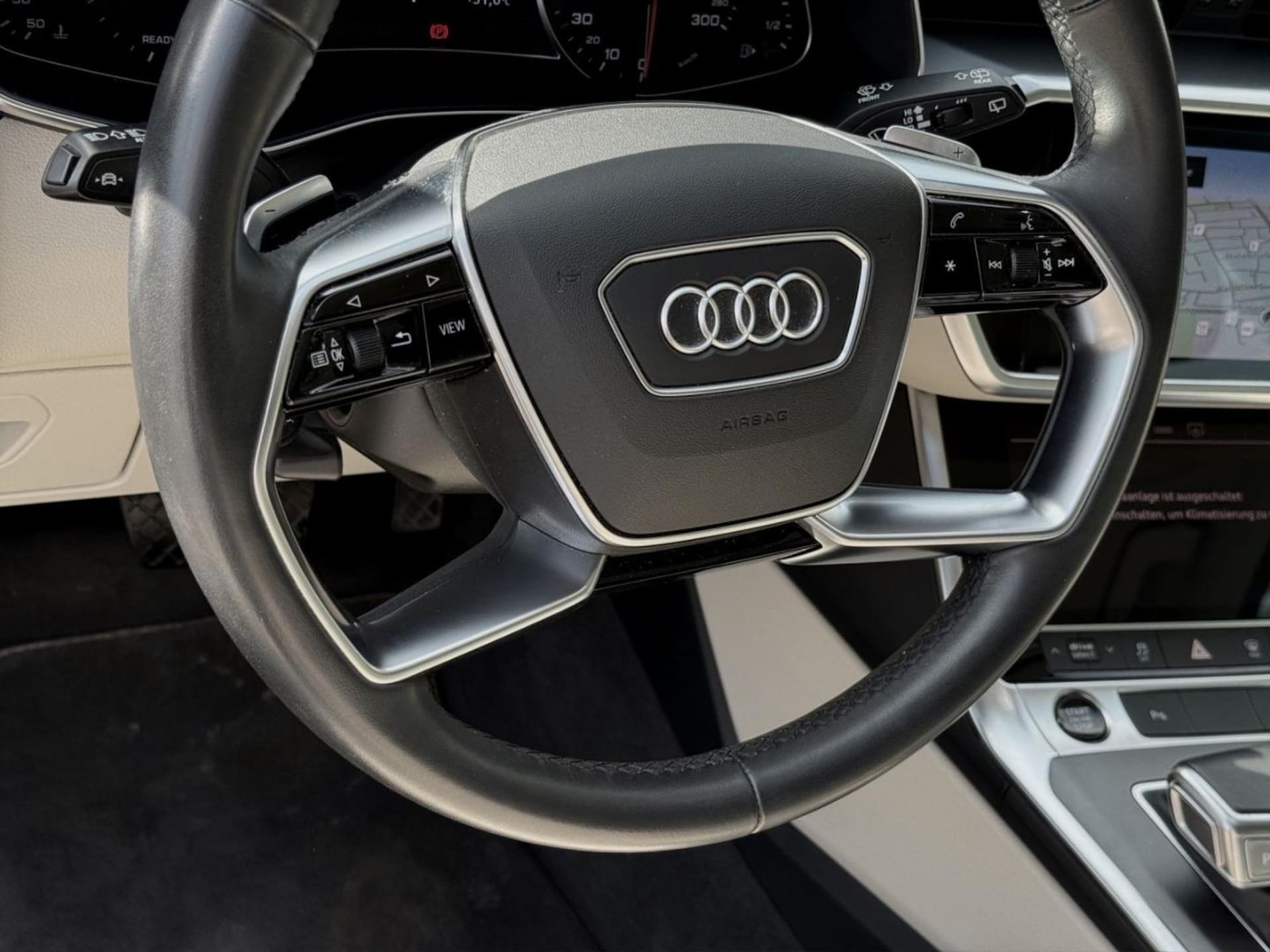 Audi A6 Avant