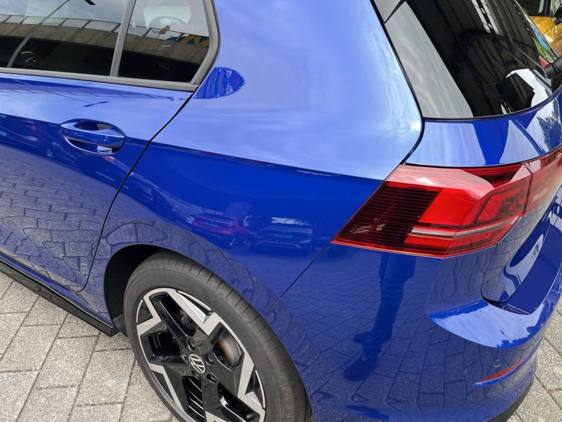 Volkswagen Golf R-Line