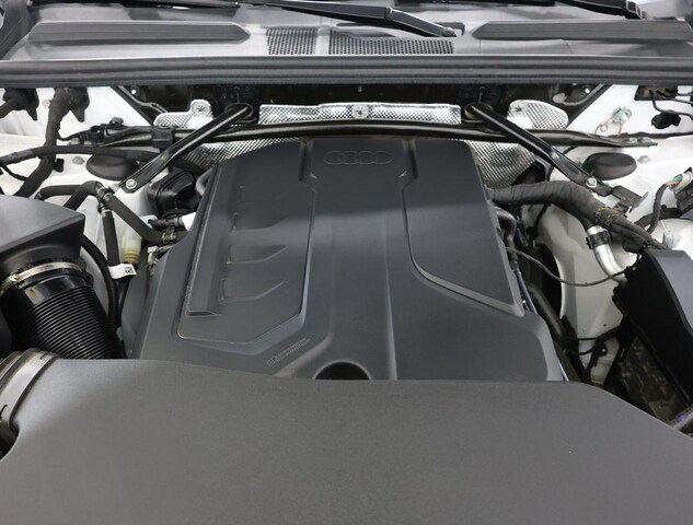 2025 Audi Q5 Premium - Photo 29