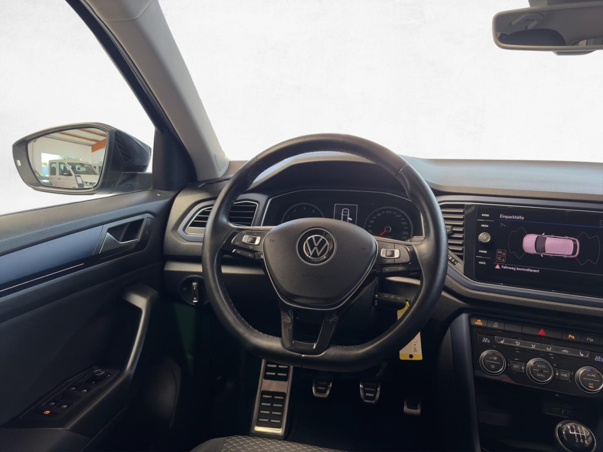 Volkswagen T-Roc United