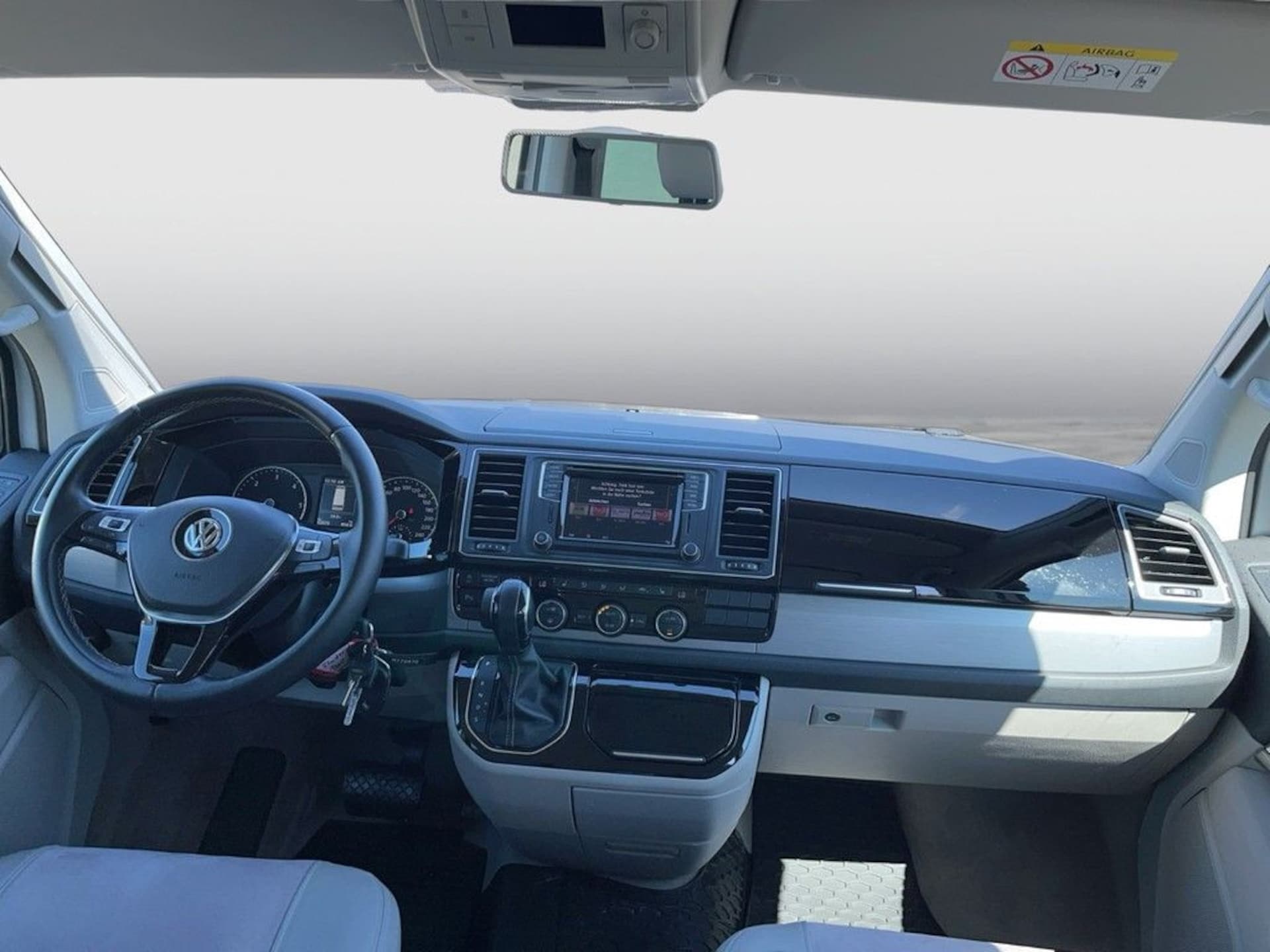 Volkswagen T6 California Coast