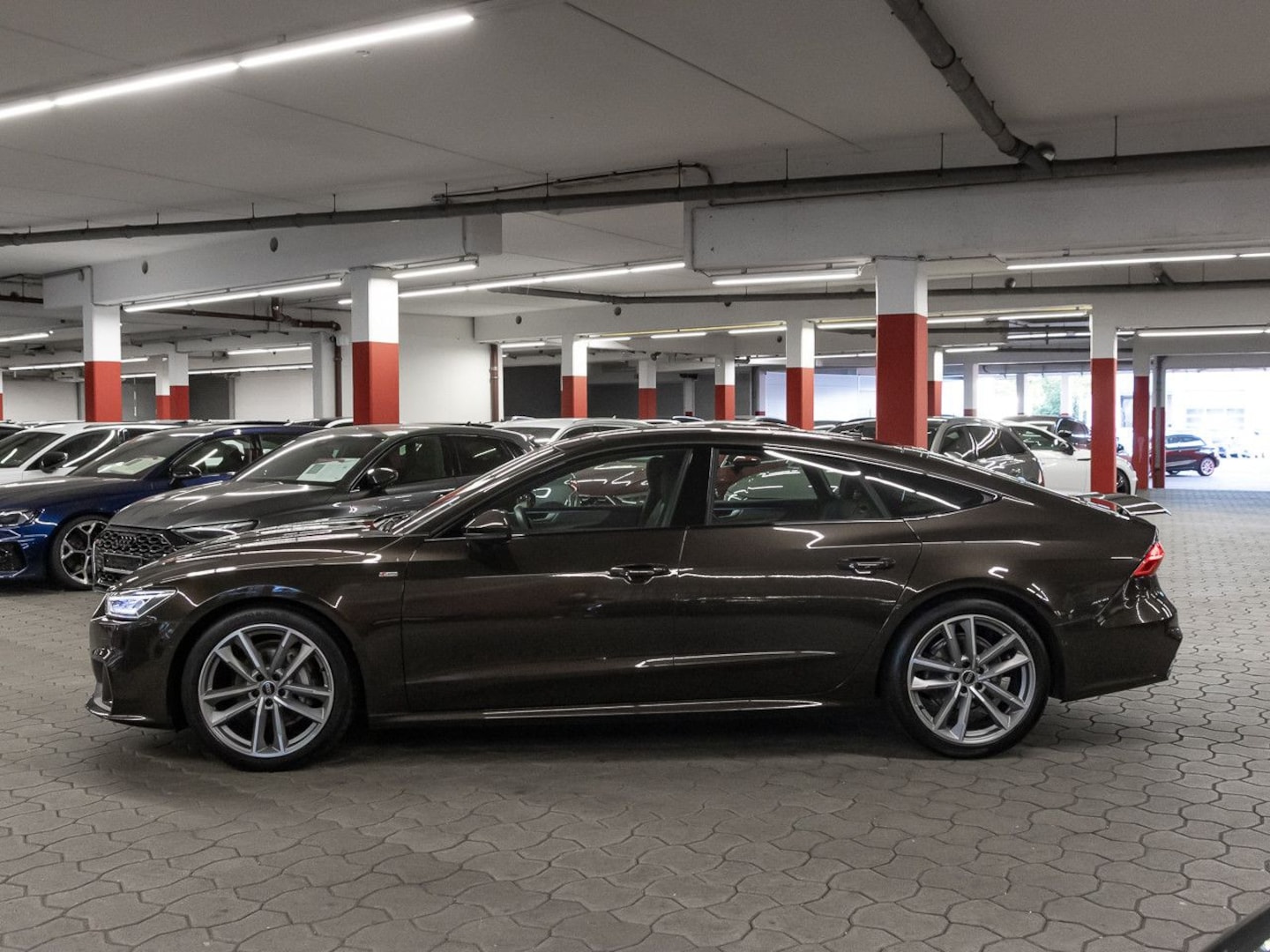 Bild über Audi A7 Sportback 40 TDI quattro S tronic - für weitere Informationen kontaktieren Sie den Audi Partner