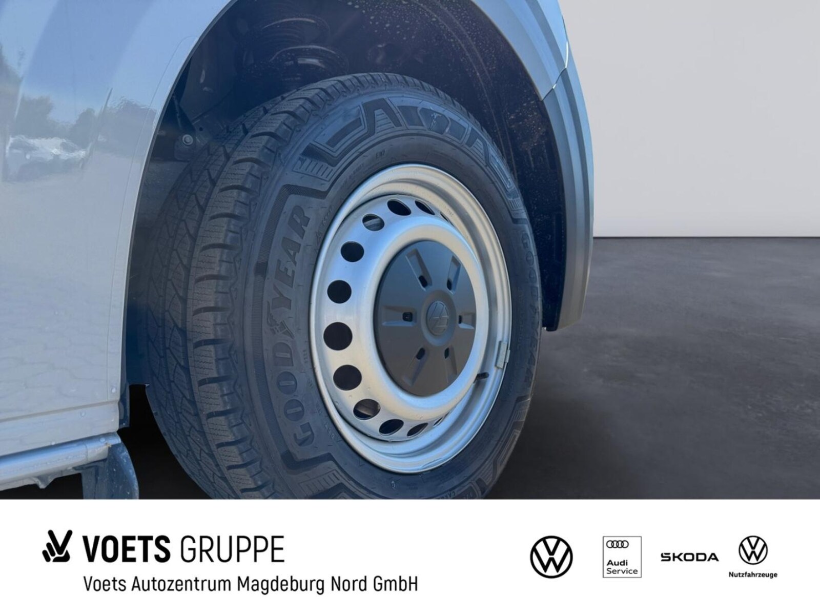 Volkswagen Transporter Kasten langer Radstand – Bild 6