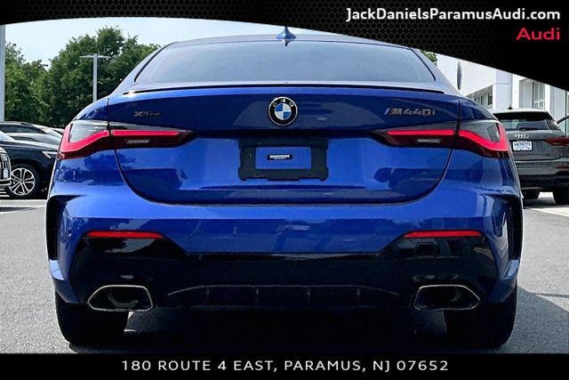 2023 BMW M440i