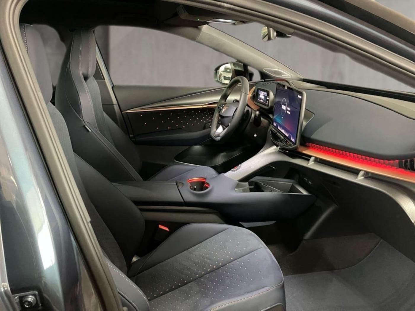 CUPRA Tavascan 77kWh VZ Dual Motor AWD 250 kW (340 CV) — photo 5