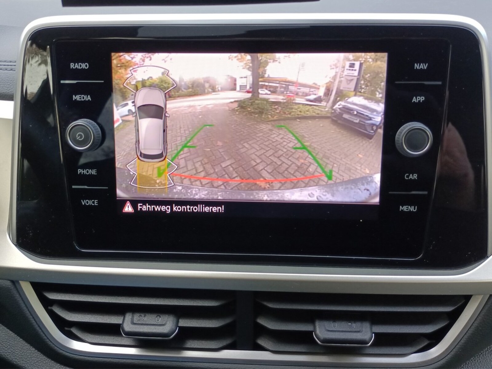 Volkswagen T-Roc – Bild 15
